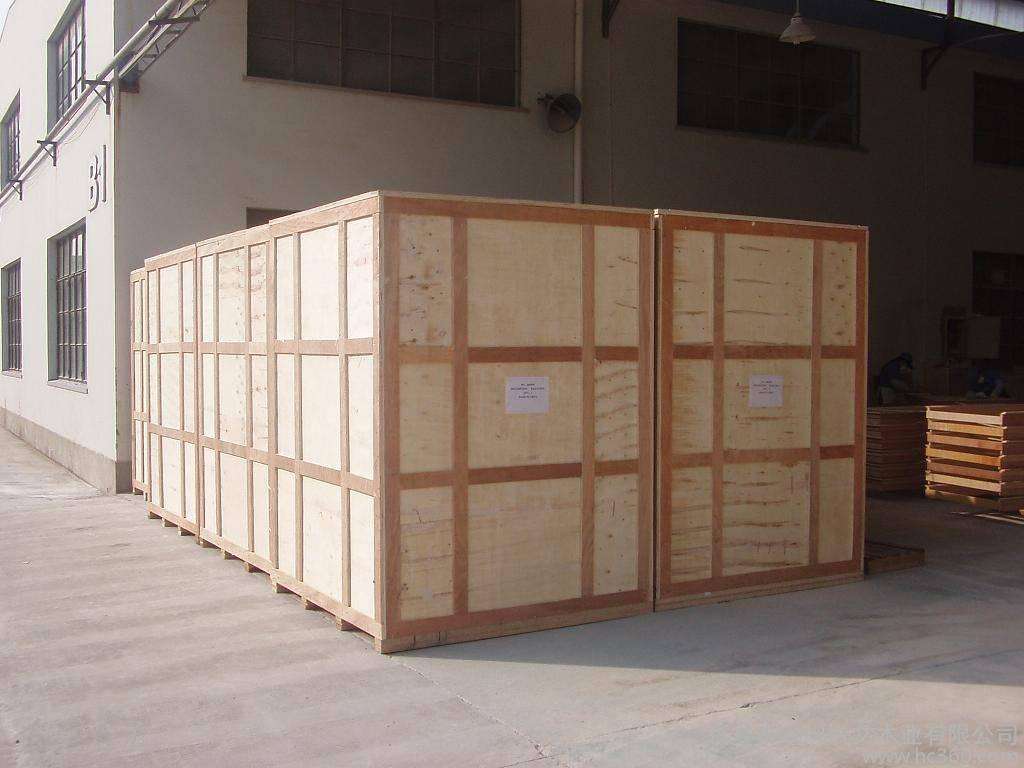 营口木制包装箱如何对货物产生保护作用
